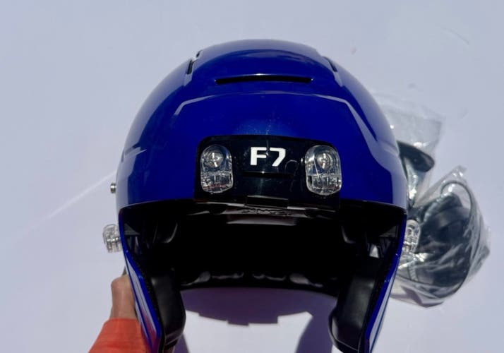 NEW Schutt F7 AiR Varsity Football Helmet –Adult L– Royal Blue– No Facemask