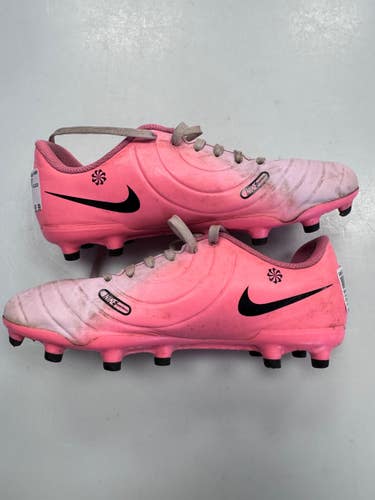 Used Nike Soccer Cleats Pink Junior 05 11860-S000313499