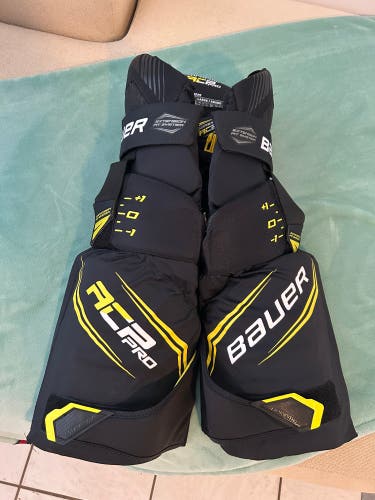 Intermediate Large Bauer Supreme ACP Pro Girdle (New)