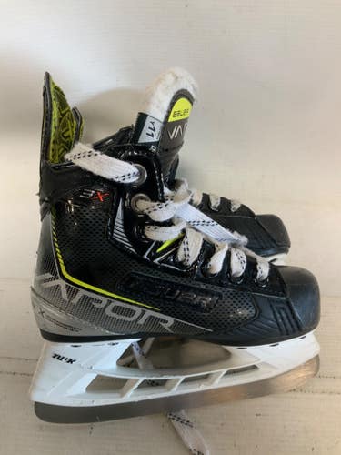 Used Bauer VAPOR 3X Youth Hockey Skate Youth 11.0 11823-S000041139