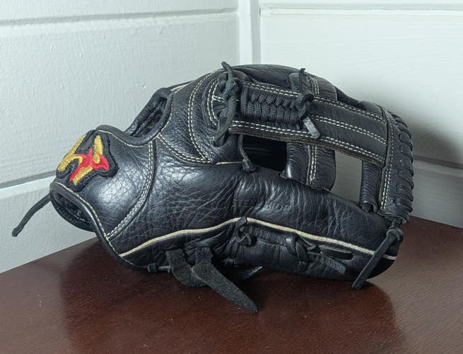World Pegasus (ワッペ) Grand Devil Series Japanese Baseball Glove - IMPORTED