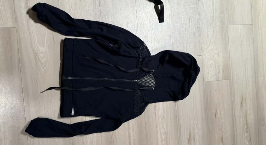 Bombshell sports wear evolution zip up