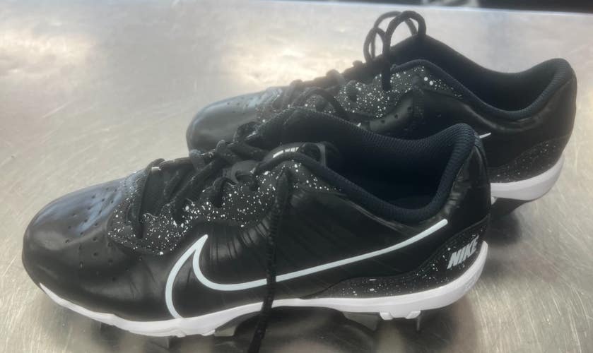 Used Nike FASTFLEX BB/SB Cleats Black Junior 05.5 11497-S000160323