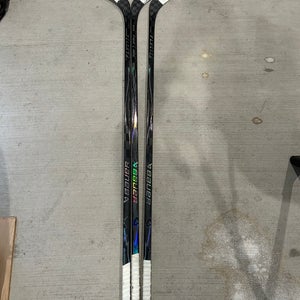 Senior Bauer Vapor Flylite Right Handed Hockey Stick P92 87 Flex Pro Stock (Used)