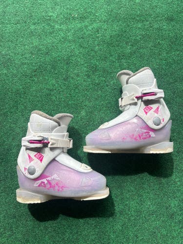 Kid's Axis AX1 Ski Boots (Used) | Mondo 18.5 (224mm)