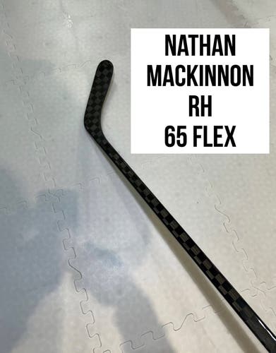 Senior(1x)Right CT: Nathan MacKinnon 65 Flex ProBlackStock™ Unbranded Pro Stock Hockey Sticks