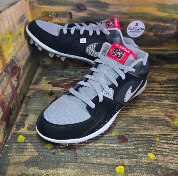 NEW Jordan Stadium 90 Low TD Black Cement Football Cleats HQ0210-060 Mens Sz 9.5