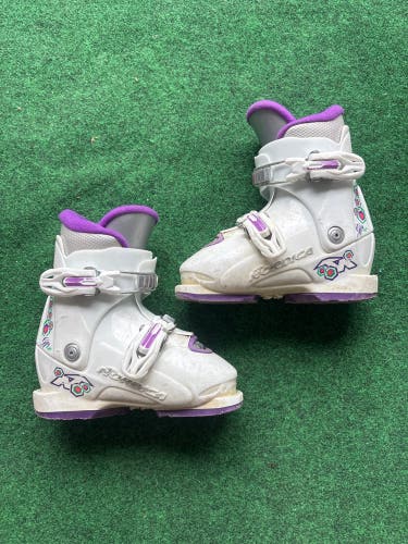 Kid's Nordica GRT2 Ski Boots (Used) | Mondo 17.5 (214mm)