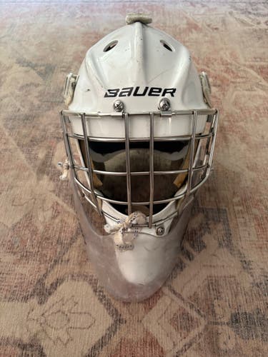 Senior Small Bauer 950 Goalie Mask (Used)