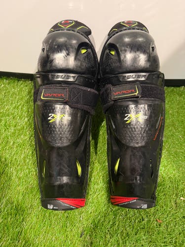 Junior Bauer Vapor 2X Pro 11 Shin Pads (Used)