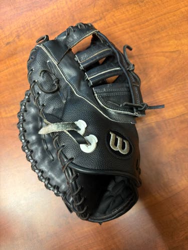 Wilson A2000 LH Baseball Glove 12.5" (Used)