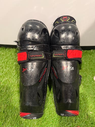 Junior Bauer Vapor XLTX Pro+ 11 Shin Pads (Used)
