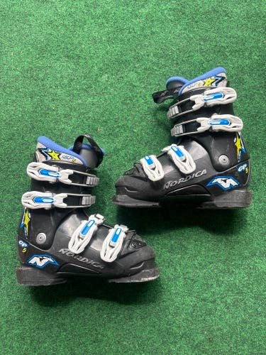 Kid's Nordica GPTJ Ski Boots (Used) | Mondo 20.5 (240mm)