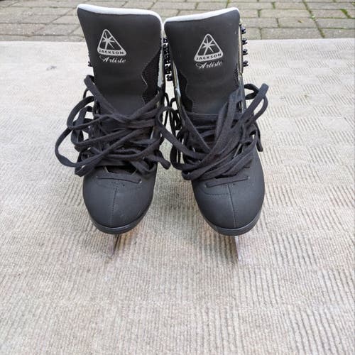 Jackson Ultima Figure Skates B Adult 7.5 (Used)