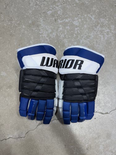 15” Warrior Covert QRE Pro Gloves Tampa Bay Lightning NHL Pro Stock (New)
