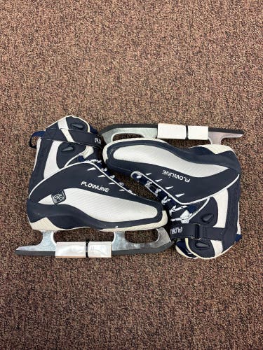 Flowline Soft Boot Figure Skates Size 4 (New)
