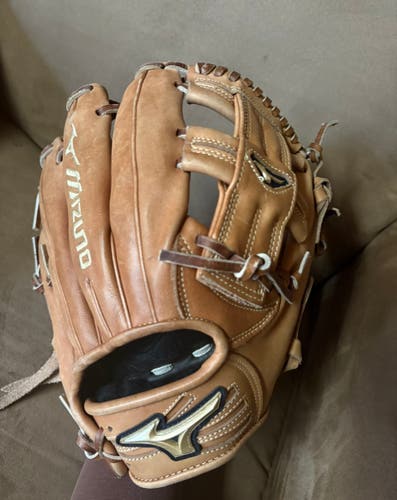 Mizuno Global Elite RH Throw Infield Baseball Glove 11.5" (New)