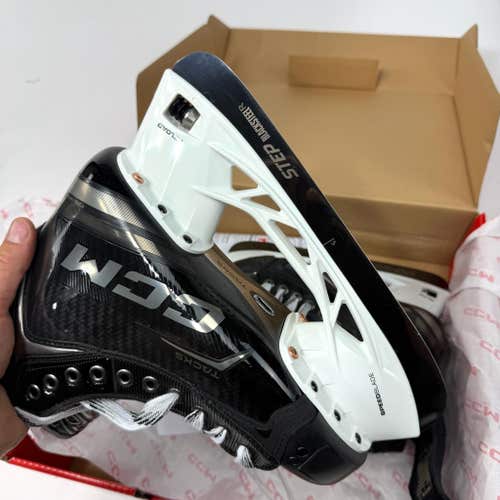 Brand New Retail CCM Tacks XF Pro Skates - Size 6 - Regular