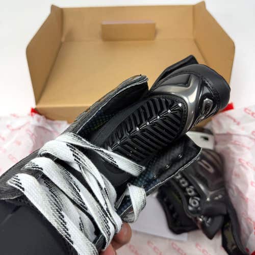 Brand New Retail CCM Tacks XF Pro Skates - Size 4 - Regular