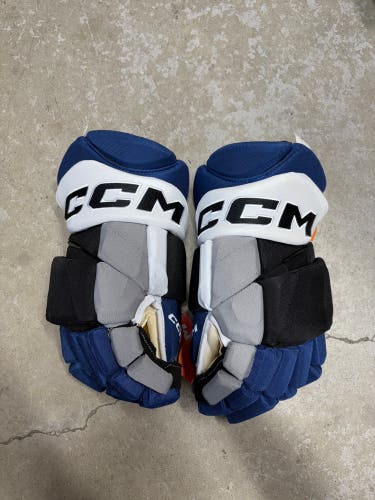 15” CCM HGPJSPP Hockey Gloves (New) Tampa Bay Lightning Reverse Retro Pro Stock