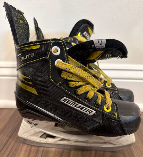 Bauer Supreme Elite Hockey Skates Regular Width Size 1.5 (Used)