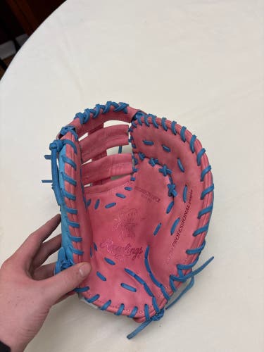 2025 Rawlings Heart of the Hide RH First Base Baseball Glove 12.25" (New)