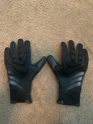 Adidas Predator GK Pro Goalkeeper Gloves Size 12 (New)