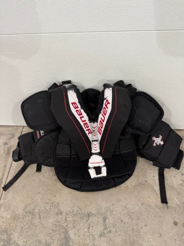 Medium Bauer Performance Goalie Chest Protector (Used)