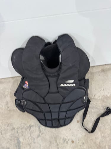 Large Bauer Goalie Chest Protector (Used)