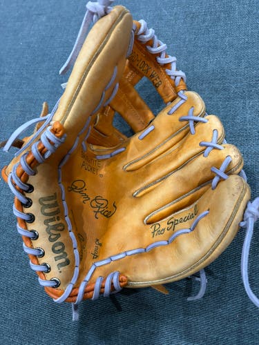 Wilson Snap Action RH Infield Baseball Glove 11.5" (Used)