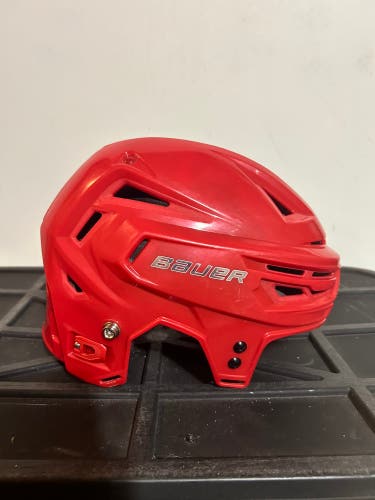 Red Medium Bauer Re-Akt 155 Helmet