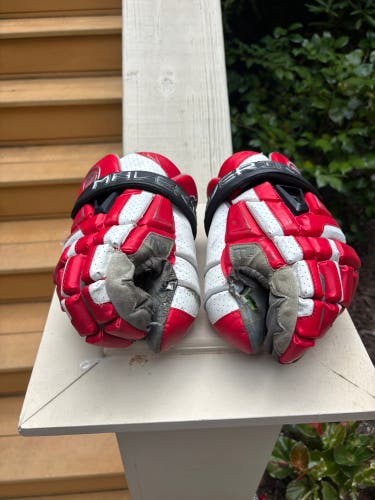 Maverik M6 Lacrosse Gloves (Used)