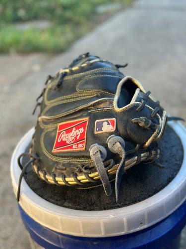 Rawlings Heart of the hide RH Catcher's Glove 33.5" (Used)