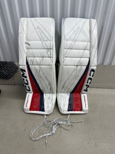 NHL WASHINGTON CAPITALS 34" CCM Extreme Flex 7 Pro Goalie Leg Pads Pro Stock (Used)
