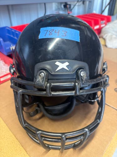 USED XENITH X2E+ YOUTH FOOTBALL HELMET - LARGE - BLACK