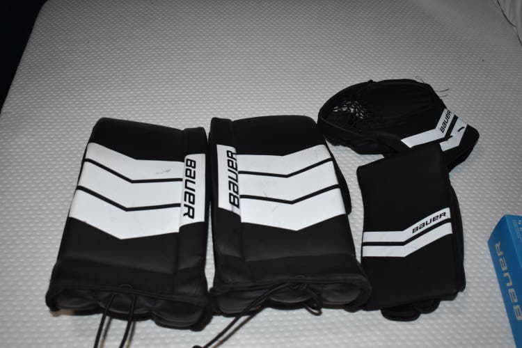 Bauer S23 Quick Change Youth Hockey Goalie Set, Black, Youth S/M, 24" - Top Condition!