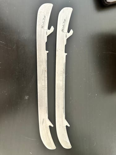 Bauer Fly-X 280 mm (Used)