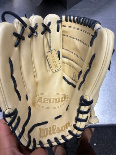 Wilson LHT A2000 Baseball Glove 12" **New**