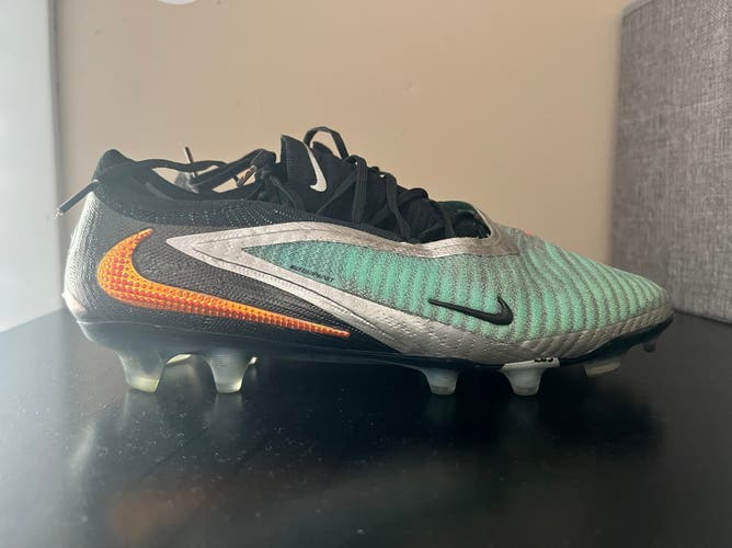 Black Unisex Size M 9.5 (W 10.5) Nike Phantom 6 Elite Cleats (Used)