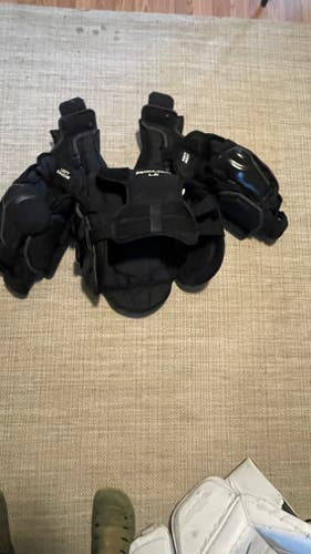 Small CCM Premier R1.9 LE Goalie Chest Protector (Used)