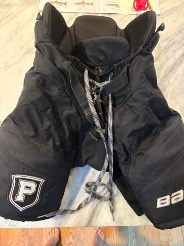 Junior Small Bauer Hockey Pants (Used)