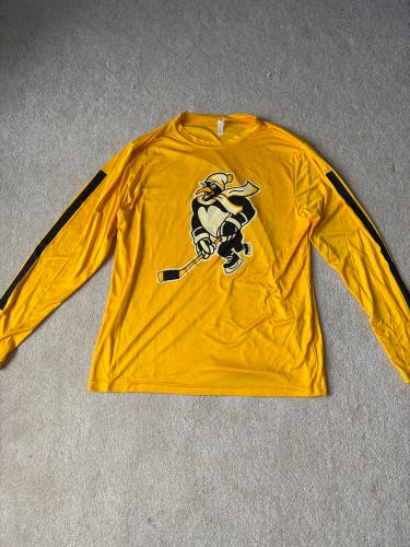 Wilkes Barre Scranton Penguins Outdoor Classic Short Long Sleeve Shirt Team Issued Size. Large