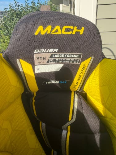 Youth Large Bauer Supreme Mach Hockey Pants (Used)