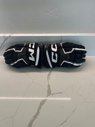 CCM Tacks AS-V Pro Gloves 14" (New)