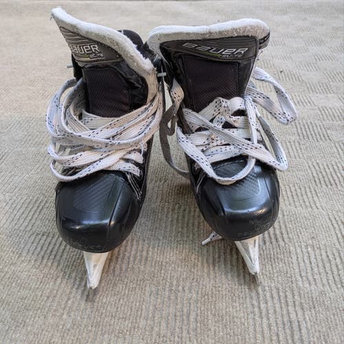 2021 Bauer Elite Hockey Goalie Skates Regular Width 7 (Used)