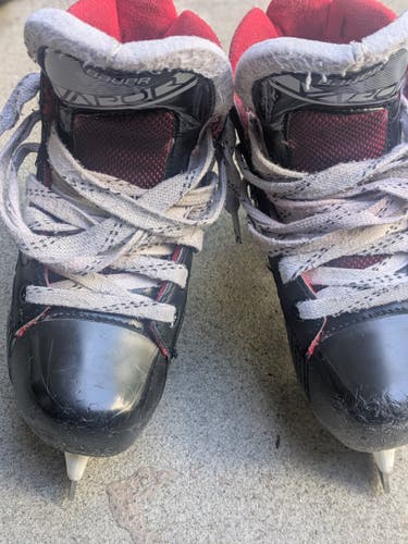 Bauer Vapor X2.7 Hockey Goalie Skates Regular Width 13 (Used)