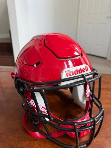 Red Youth Small Riddell SpeedFlex Helmet (Used)
