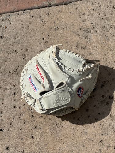 RH Catcher's Baseball Glove 30" (Used)