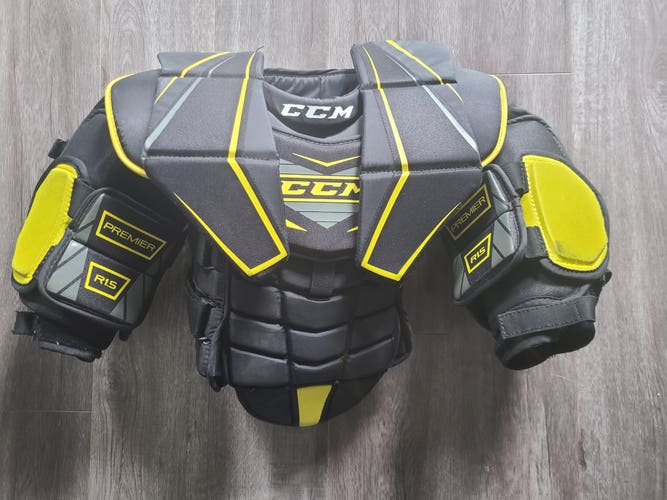 Small / Medium CCM Premier R1.5 Goalie Chest Protector (Used)