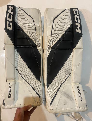 26" 2022 CCM EFlex 6.5 Goalie Leg Pads (Used)